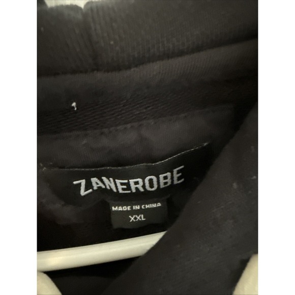 Men's XL Black Hoodie - Picture 5 of 8